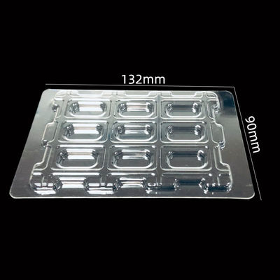 Durchsichtiges PET-Blister-Tray, das für die Verpackung elektronischer Komponenten stapelbar und individuell angepasst ist